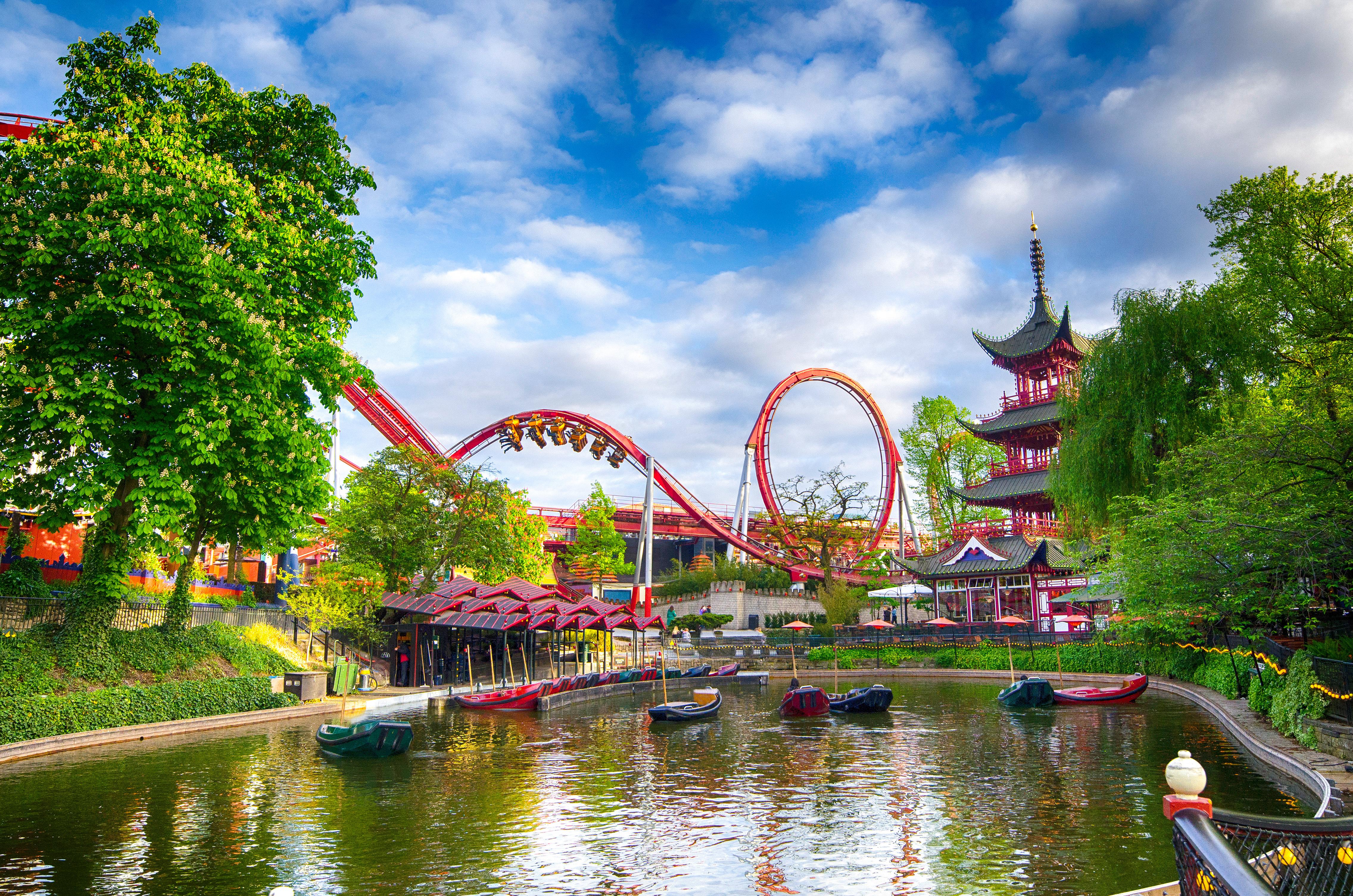 Theme Parks: The Best Options Around the World - Tivoli Gardens in Denmark, one of the most interested theme parks in the world.
