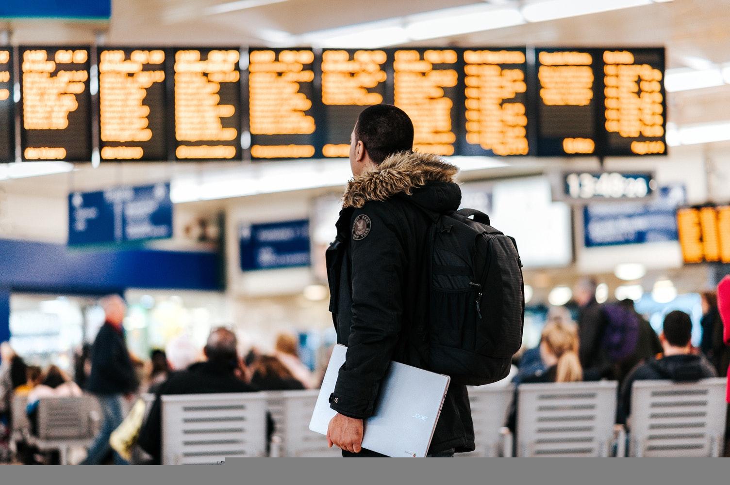 Avoid airport crowds when on a family vacation