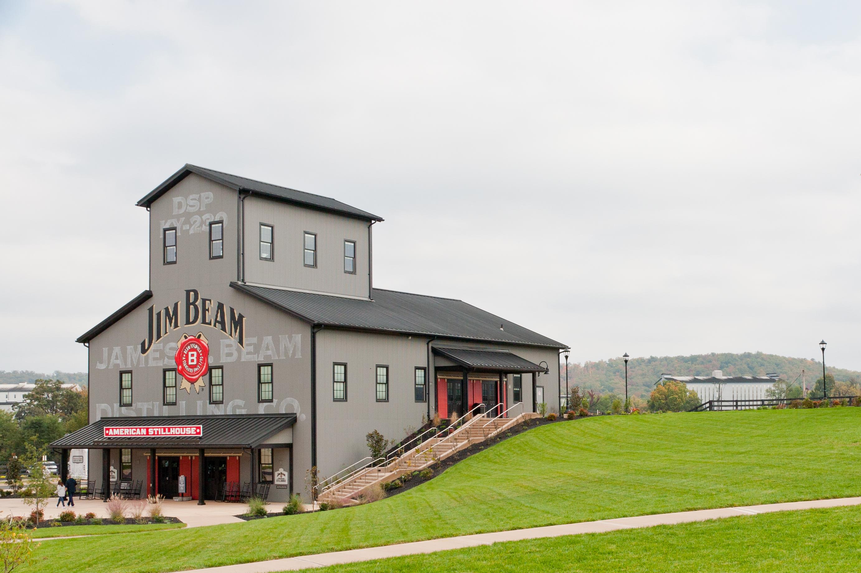 Tour Jim Beam for a Taste of the Bourbon Life - Jim Beam Distillery
