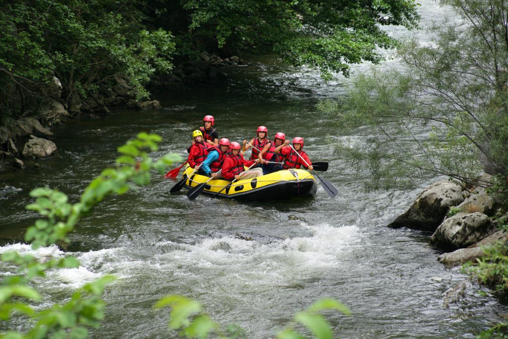 Family Vacation in Oregon - White Water Rafting