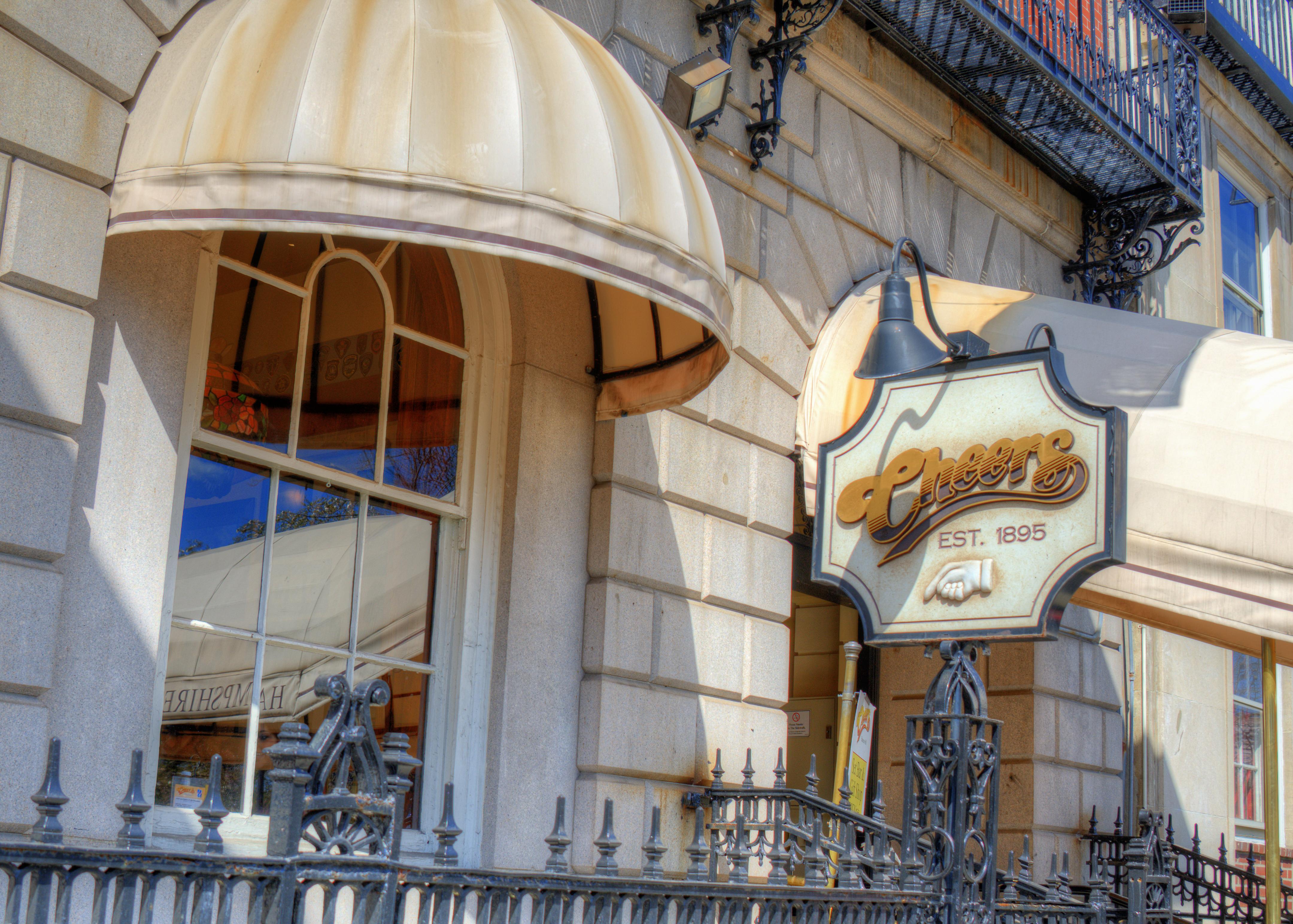 Visit These Best Bars in Boston - Cheers Beacon Hill