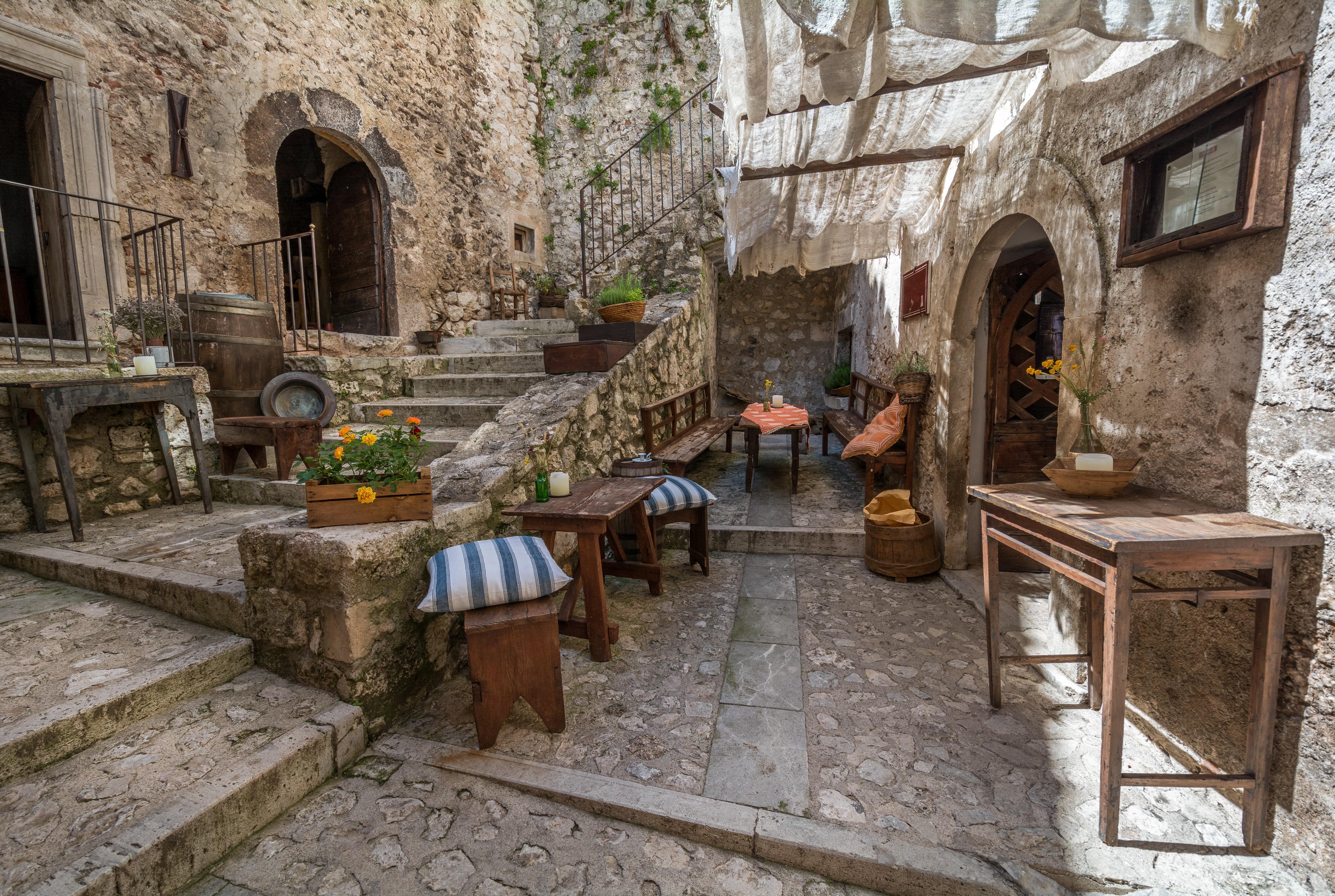 Must See Small Towns in Italy to Visit - Santo Stefano di Sessanio