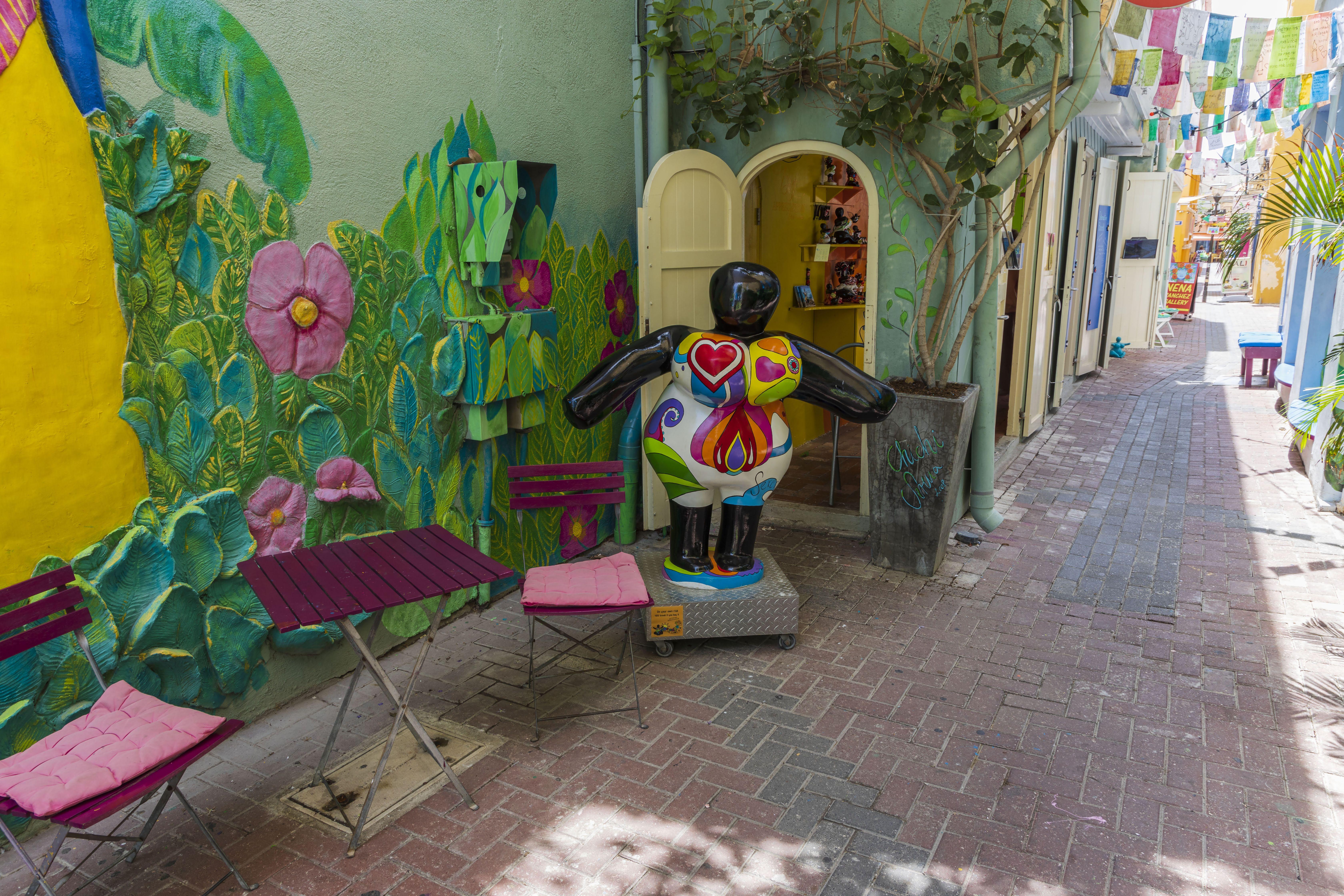 Best Things to Do in Curacao During an Amazing Family Vacation - Chichi Doll