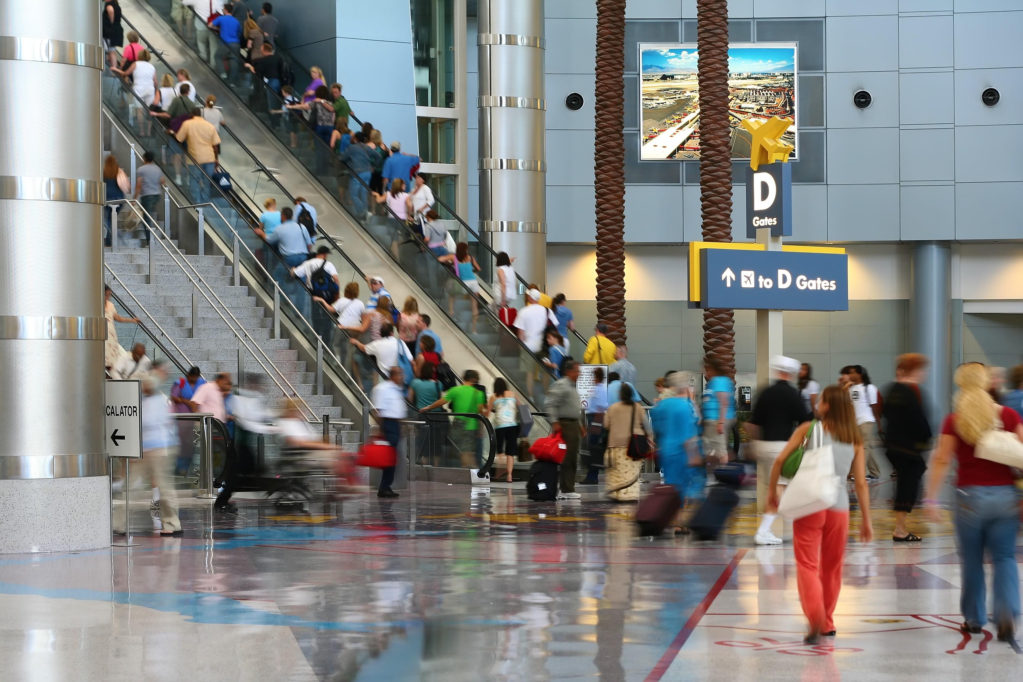 Being Extremely Grateful During Thanksgiving Travel with Your Family this Year - Busy Airport 